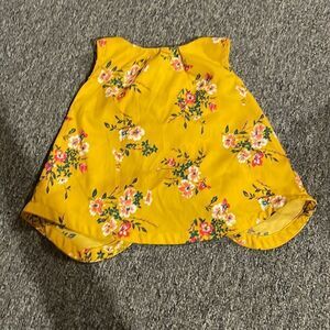 𝅺NO brand 2 t tank top with open back